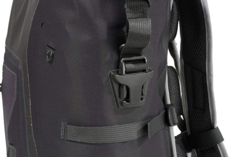 c46e798a16b92ba3ae29b7946e9597ff