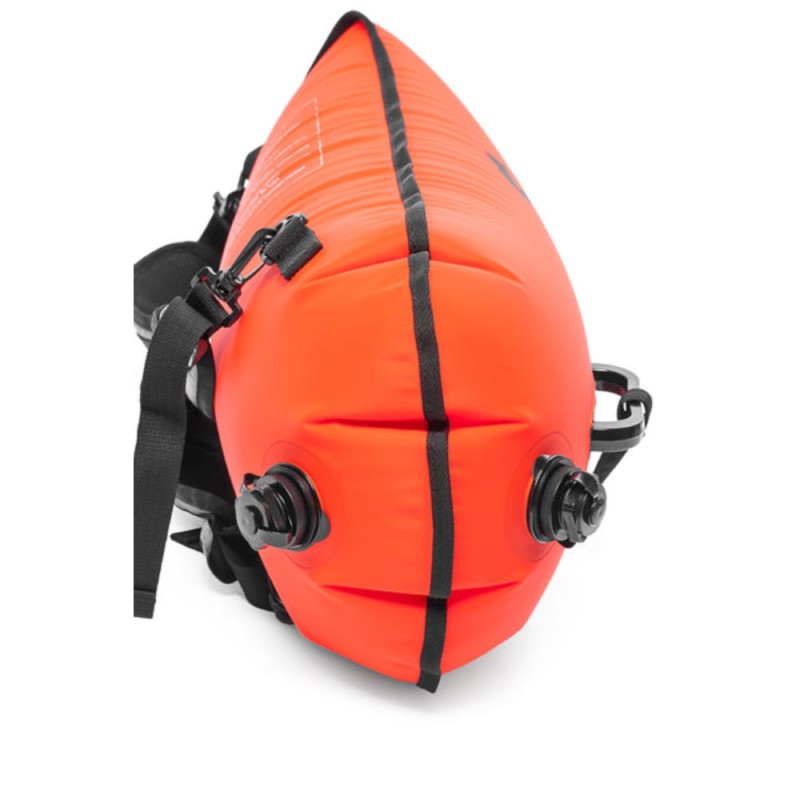 bojka-asekuracyjna-mad-wave-drybag-orange-3.jpg