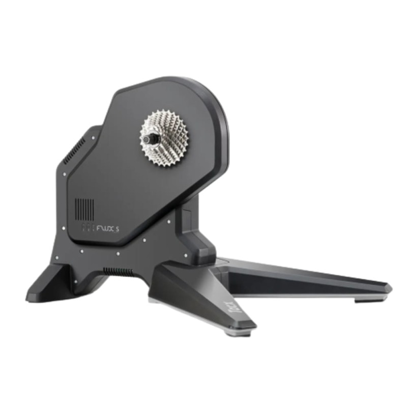 tacx-flux-s-smart-2-128189-f-sk6-w1550-h1080_1-removebg-preview.jpg