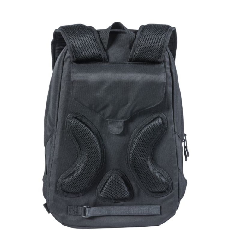 basil-sport-plecak-flex-backpack-17l-black-new-2 (2).jpg