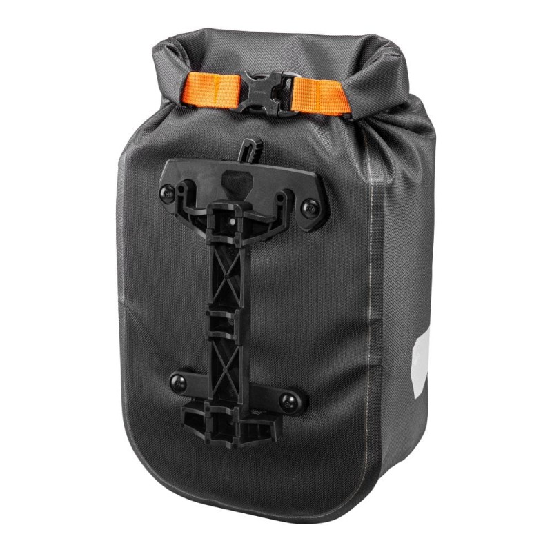 torba-na-widelec-ortlieb-fork-pack-czarna-5,8l-3.jpg