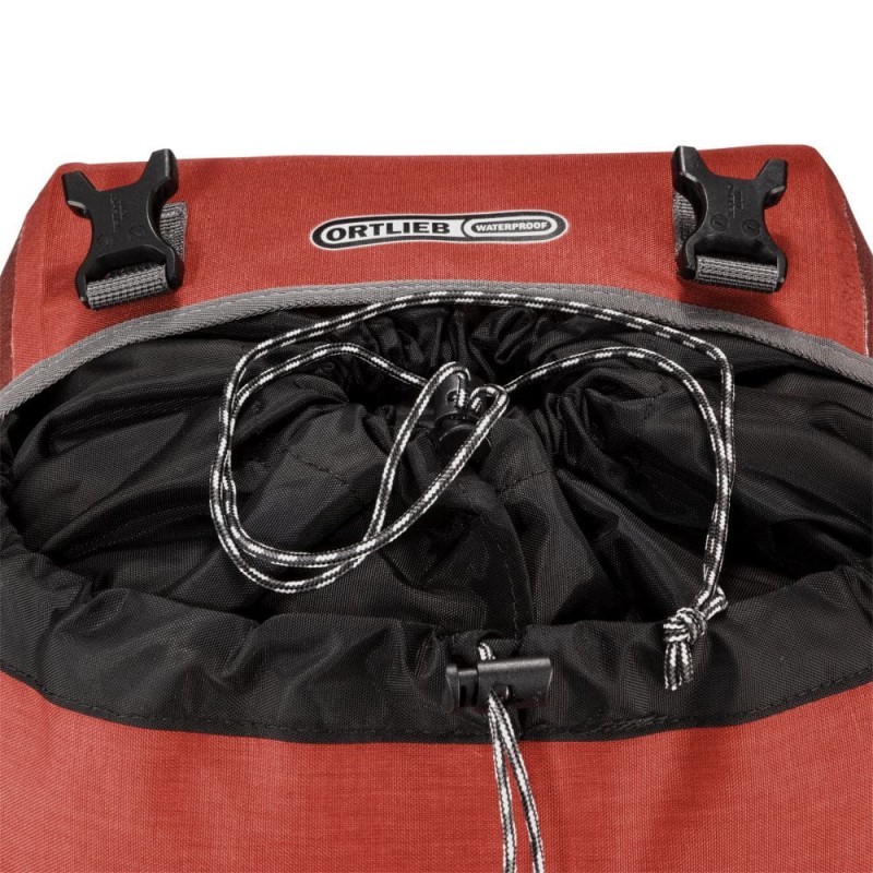 sakwy-tylne-ortlieb-bike-packer-plus-czerwone-42l-6.jpg