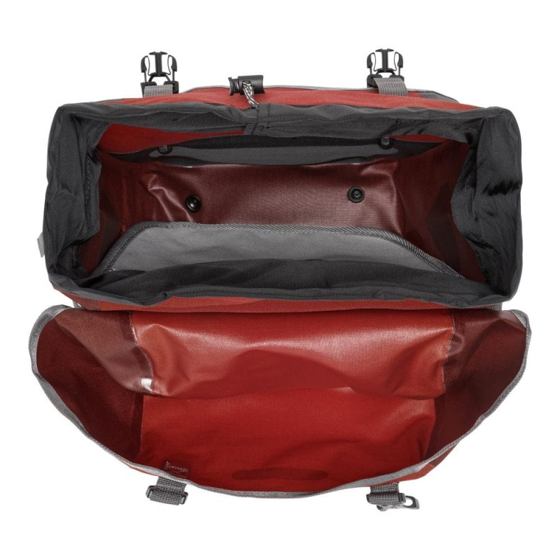 sakwy-tylne-ortlieb-bike-packer-plus-czerwone-42l-7.jpg
