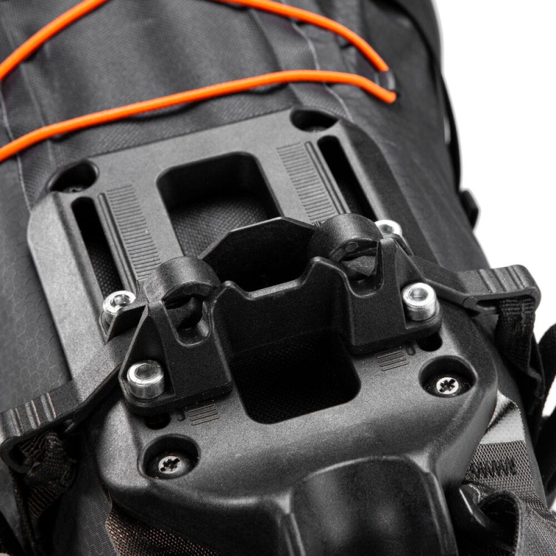 ortlieb-torba-bike-packing-podsiodlowa-seat-pack-czarna-5