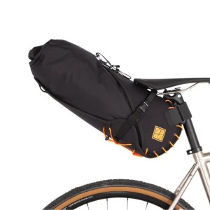 Torba podsiodłowa Restrap Saddle Bag Czarno Pomarańczowa 14L
