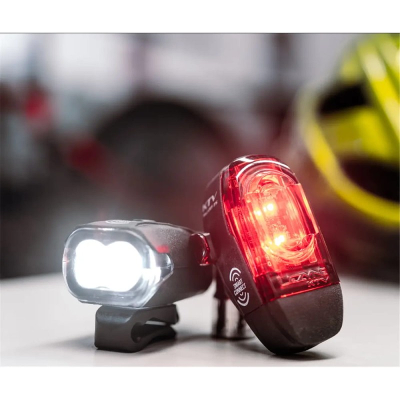 lezyne-ktv-pro-smart-pair-2-164672-f-sk6-w1550-h1080_2.jpg