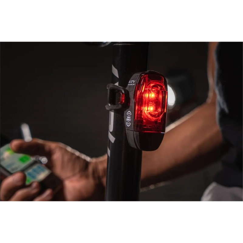 lezyne-ktv-pro-smart-pair-2-164672-f-sk6-w1550-h1080_8.jpg