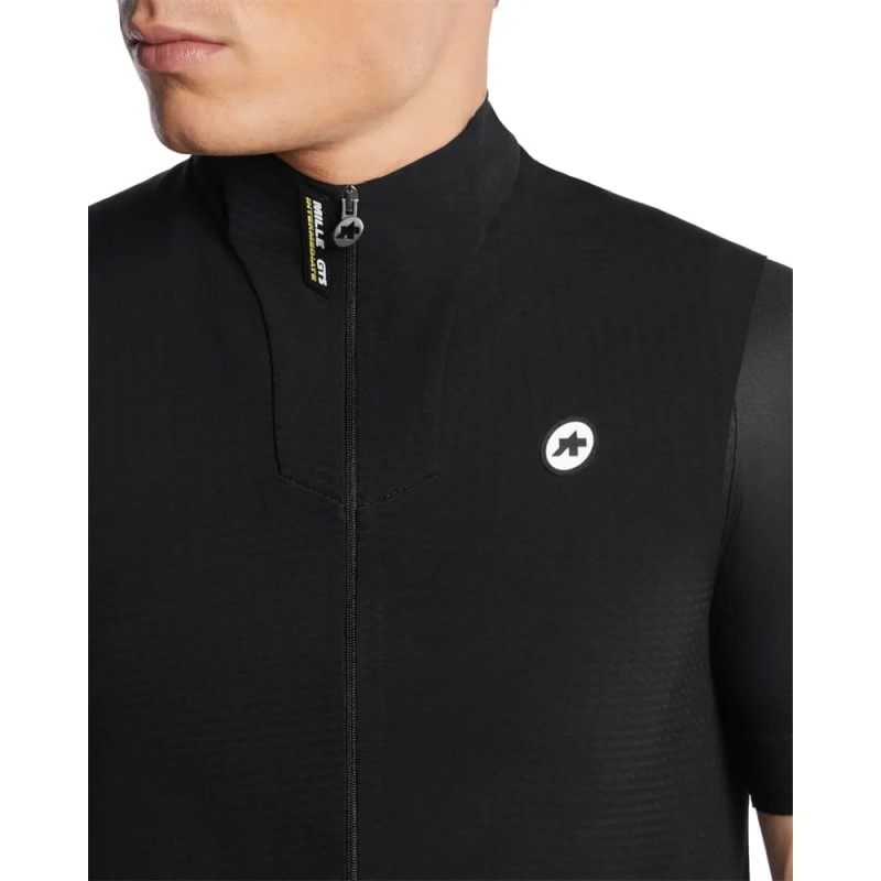 assos-mille-gts-spring-fall-vest-c2-2-183056-f-sk6-w1550-h1080_8.jpg