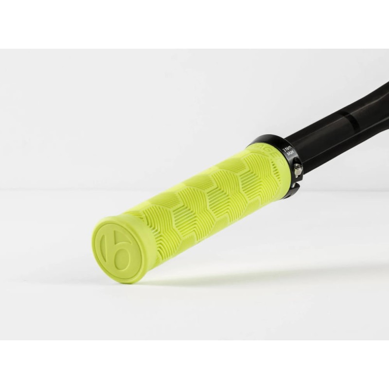XRTrailEliteMTBGripRecycledPlastic_33120_H_Alt1.jpg