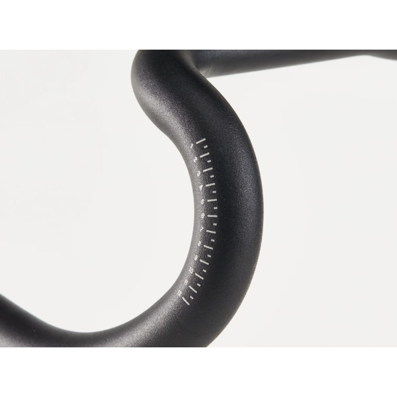 BontragerCompRoadHandlebar-42270-A-Alt2.jpg