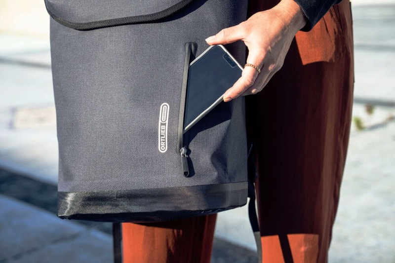 56d9cbf4953f439cad1749026e7eb16c