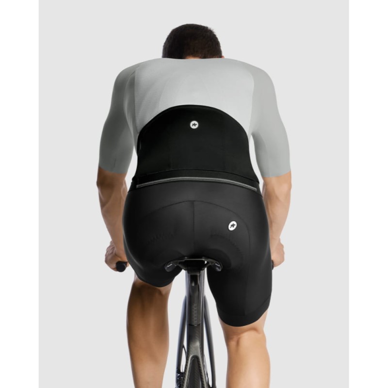 ASSOS_11.20.347.1N_32.jpg