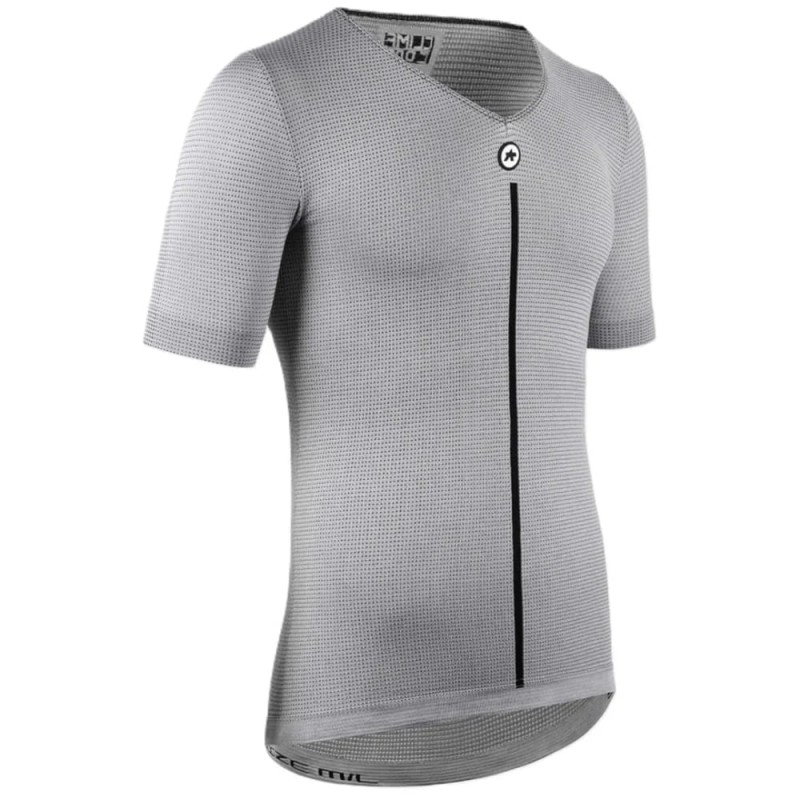 assos-summer-ss-skin-layer-p1-2-211168-f-sk6-w1550-h1080_3.jpg
