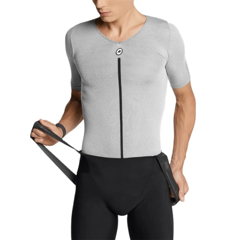 assos-summer-ss-skin-layer-p1-2-211168-f-sk6-w1550-h1080_5.jpg