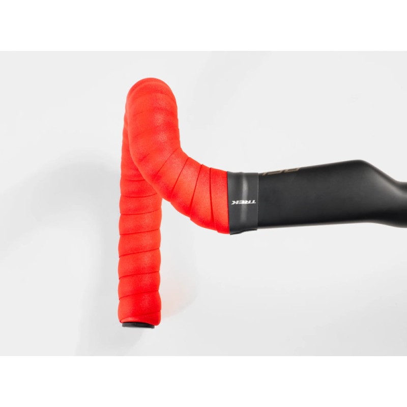 TrekGelCorkHandlebarTape-47893-C-Alt2.jpg