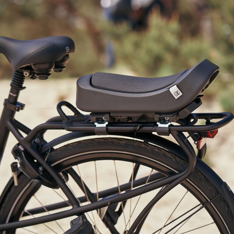 urban-iki-siedzenie-junior-na-bagaznik-kolor-black (2).jpg