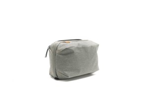 Kosmetyczka Travel Line Peak Design Wash Pouch Sage - szarozielony