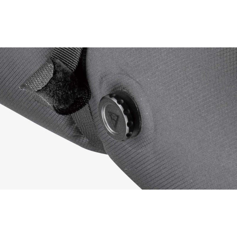 topeak-loader-frontloader-na-kierownice-8-litrow (13).jpg