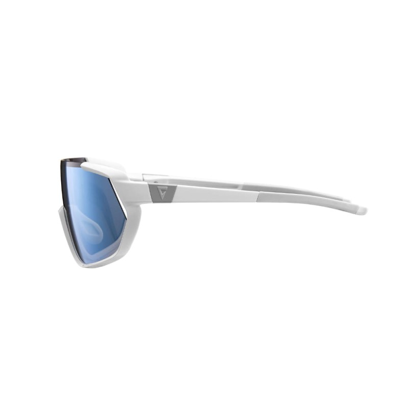 GIANT-AGOS-SUNGLASSES@WHITE-FRAME@POLARVIZ-BLUE-LENS@810000167@3.jpg