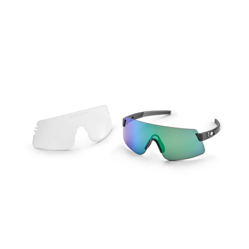 GIANT-HELIO-SUNGLASSES@BLACK-FRAME@POLARVIZ-PURPLE-LENS@810000185@9.jpg