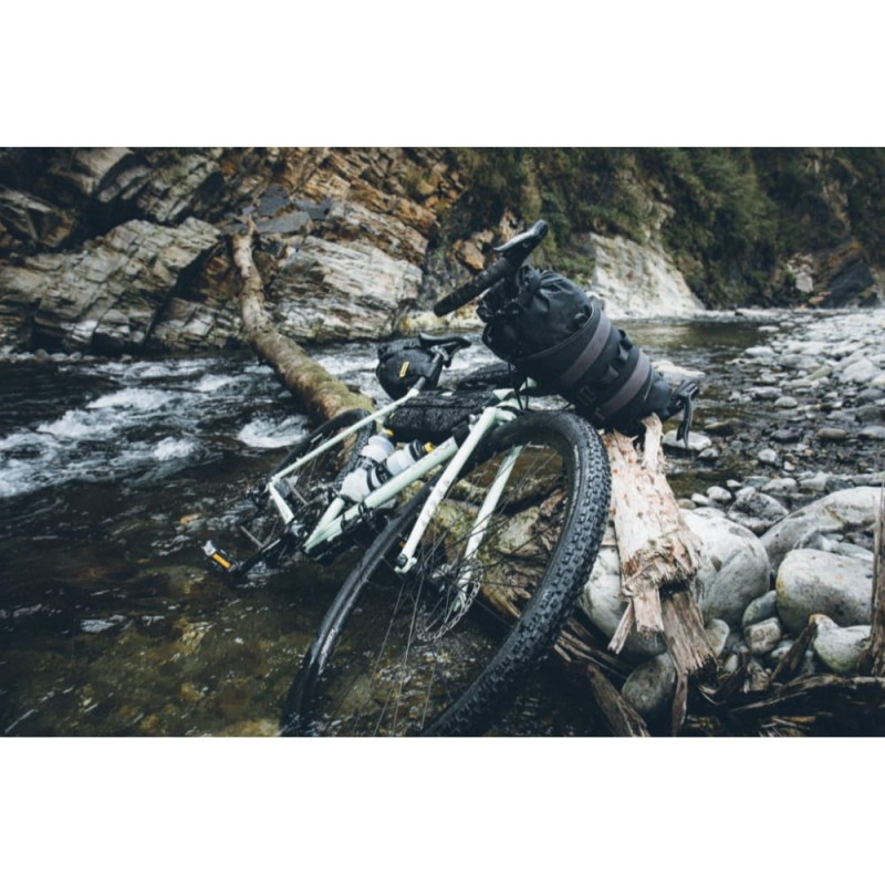 topeak-loader-backloader-pod-siodlo-15-litrow (1).jpg