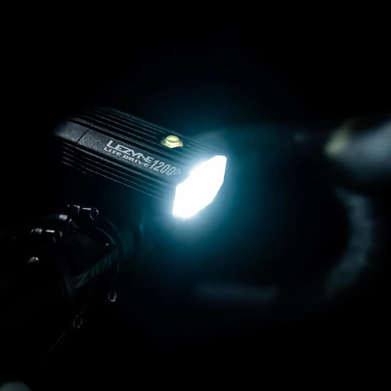 1-LED-16-V337_LITEDRIVE1200_FRONT_Web1500x1500_KP230725-002.jpg