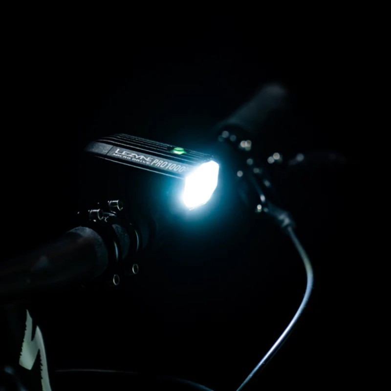 1-LED-25F-V337_MICRODRIVEPRO1000_FRONT_Web1500x1500_KP230725-001.jpg