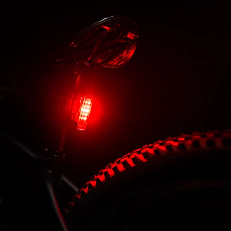 1-LED-21R-V404_STRIPDRIVE300_REAR_Web1500x1500_KP230725-002.jpg