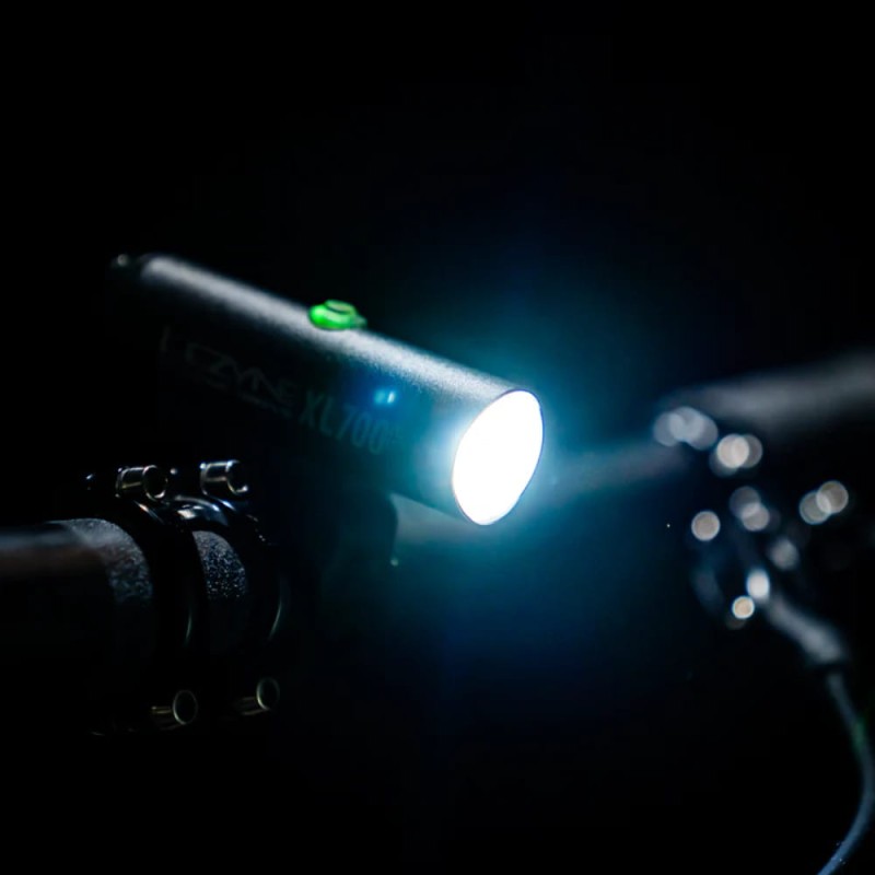1-LED-30-V237_CLASSICDRIVEXL700_FRONT_Web1500x1500_KP230725-001-2.jpg