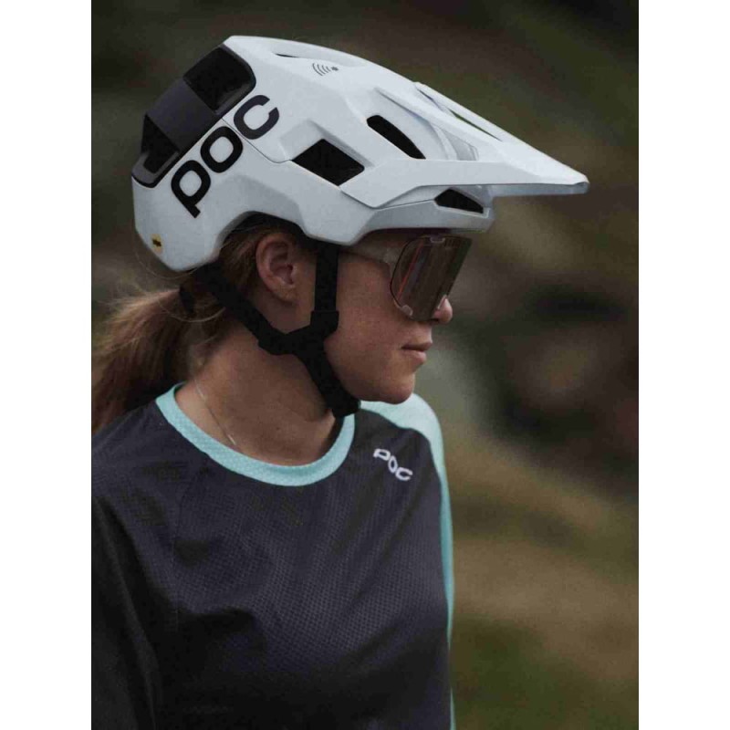 Kask-POC-Kortal-Race-MIPS-bialy_1.jpg