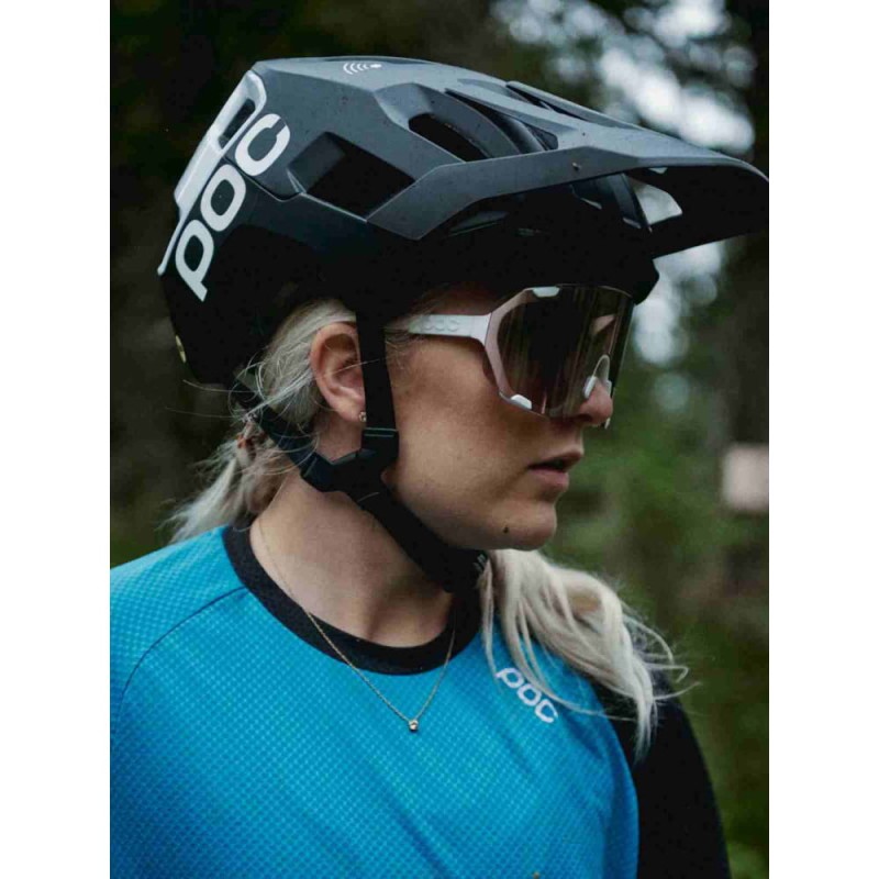 Kask-POC-Kortal-Race-MIPS-czarno-bialy_5.jpg