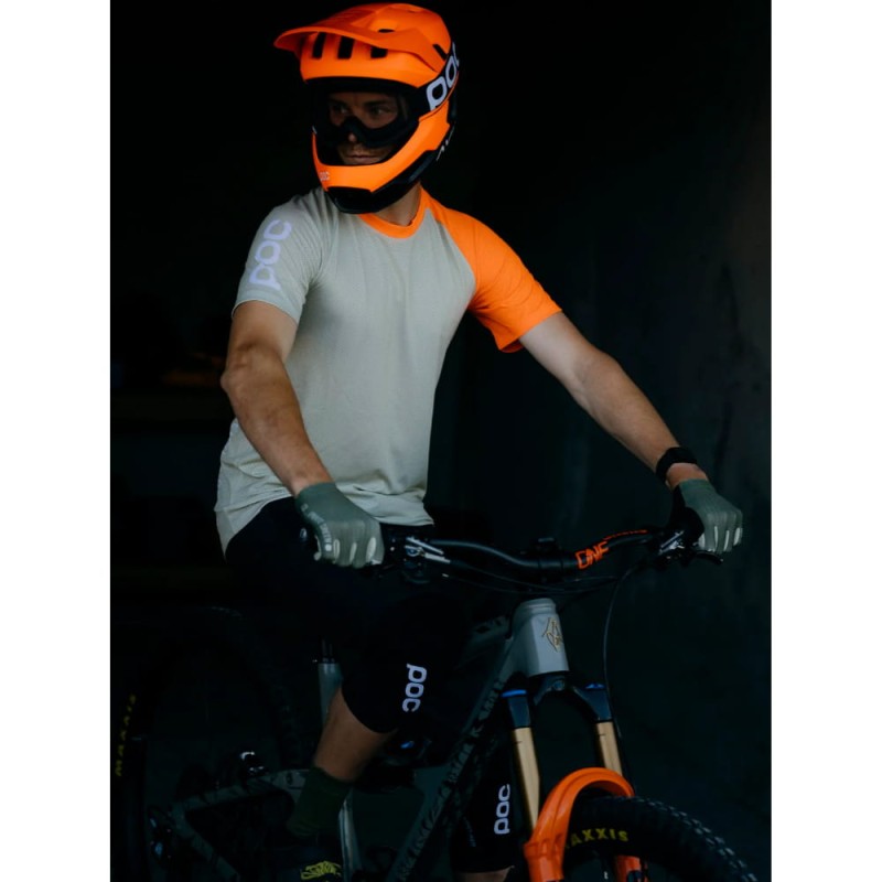 Kask-rowerowy-POC-Otocon-Race-Mips-pomaranczowy_2.jpg