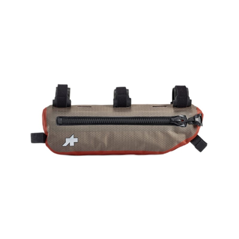 torba-na-rame-assos-x-ortlieb-framepack-toptube-dark-sand-rooibos-3l_4.jpg