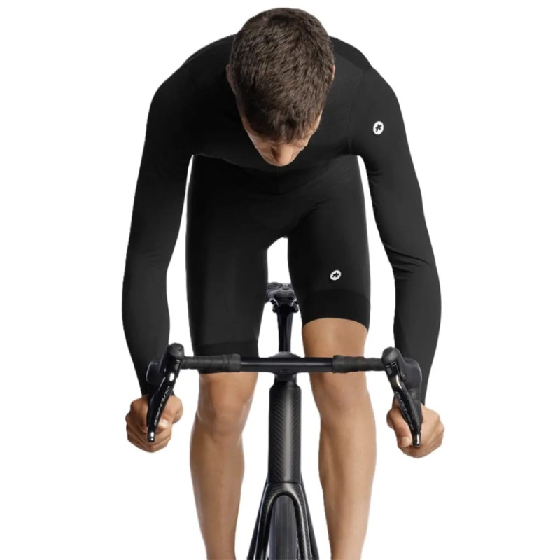 koszulka-rowerowa-z-dlugim-rekawem-assos-mille-gt-ls-s11-czarna-3.jpg