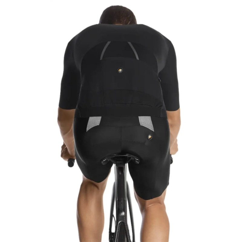 koszulka-rowerowa-assos-mille-gto-jersey-c2-czarna-5.jpg