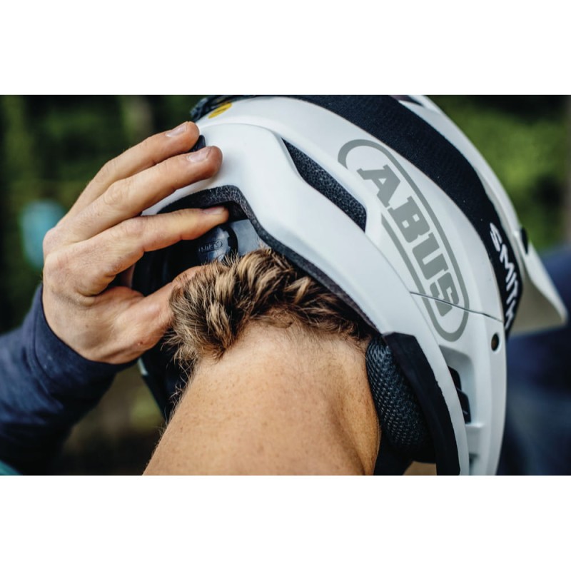 kask-rowerowy-abus-airdrop-mips-velvet-black-8.jpg