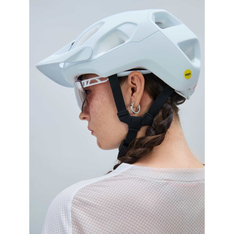 kask-rowerowy-poc-cularis-czarny-5.jpg