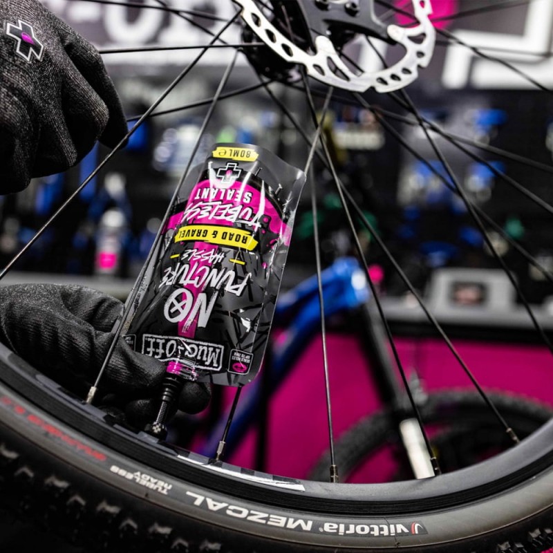 uszczelniacz-mucoff-road-gravel-tubeless-sealant-80ml-2.jpg