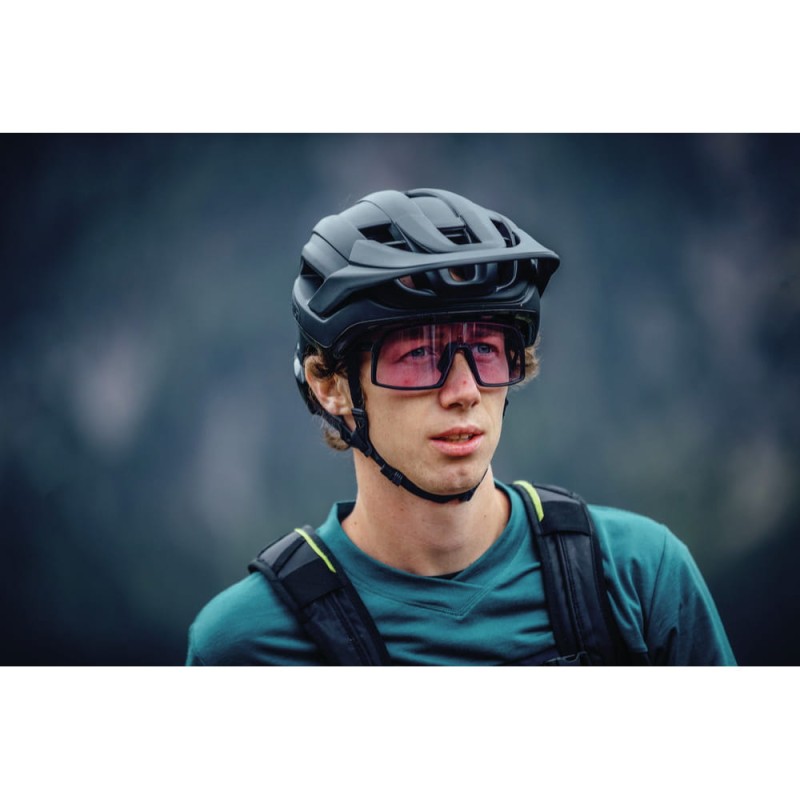 kask-rowerowy-abus-cliffhanger-8.jpg