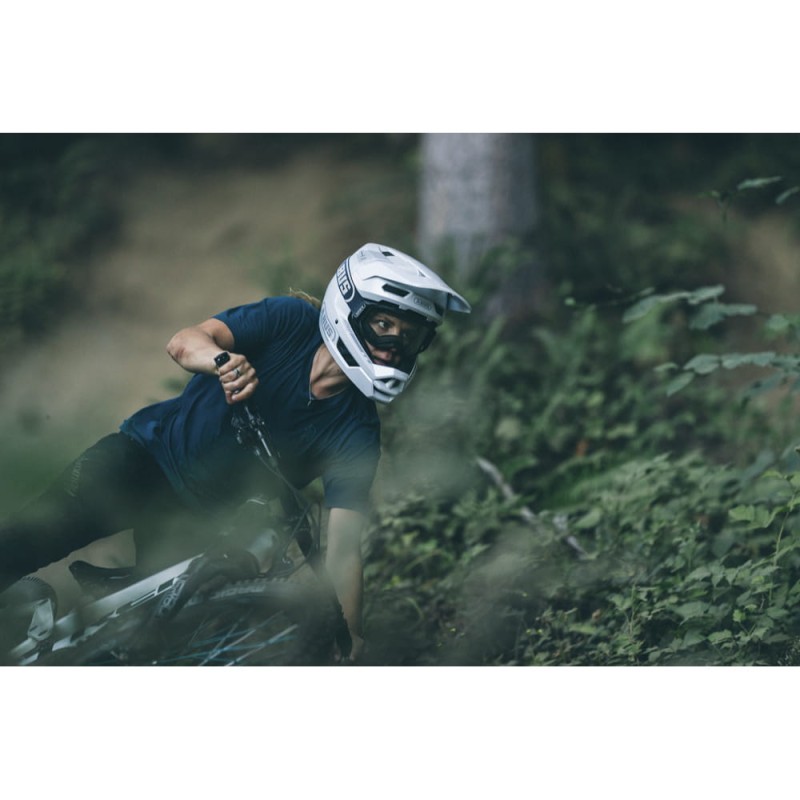 kask-rowerowy-abus-hidrop-7.jpg