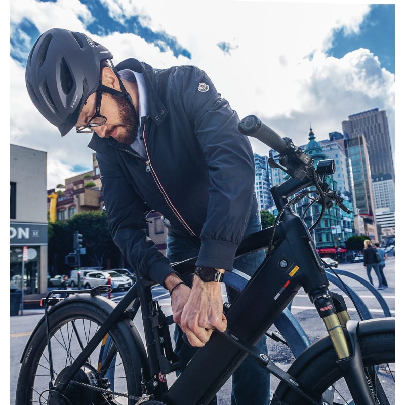 kask-rowerowy-abus-pedelec-1.1-5.jpg