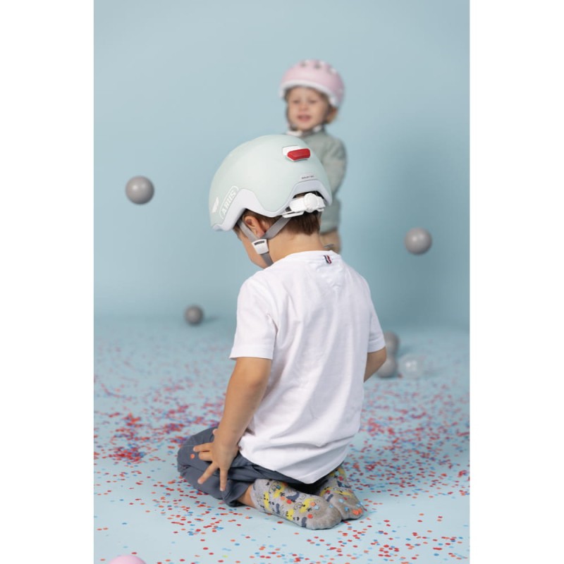 kask-dzieciecy-abus-smiley-3.0-ace-led-10.jpg