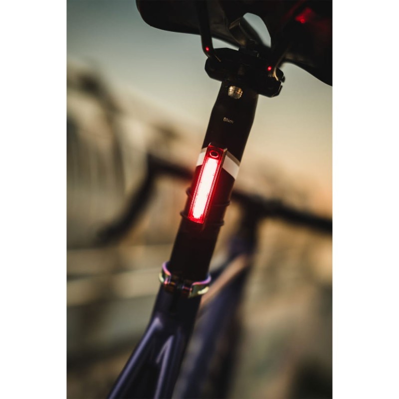 lampka-tylna-knog-plus-8.jpg