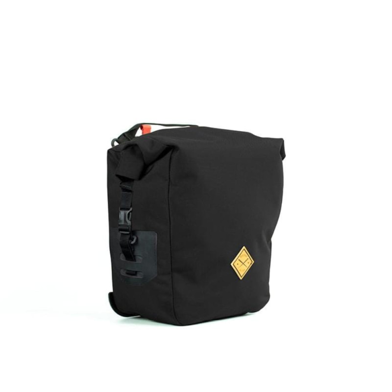 sakwa-restrap-expedition-pannier-czarna-13l-3.jpg