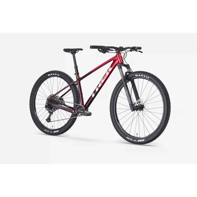 Rower MTB Trek Marlin 7 Gen 3 Czerwony - widok na rower