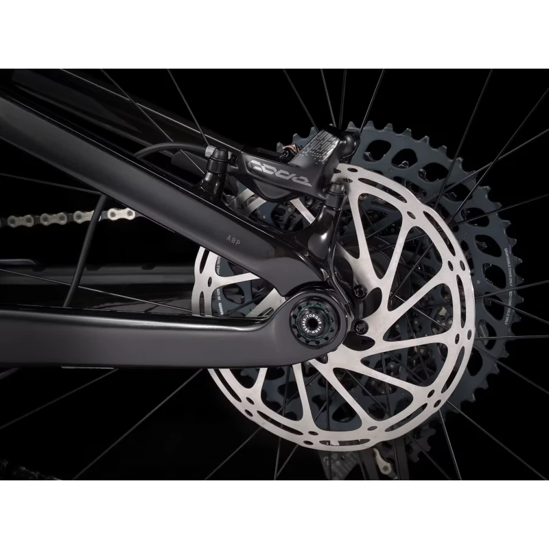 Rower MTB Trek Fuel EX 9.8 GX AXS Gen 6 Czarny - widok piasty