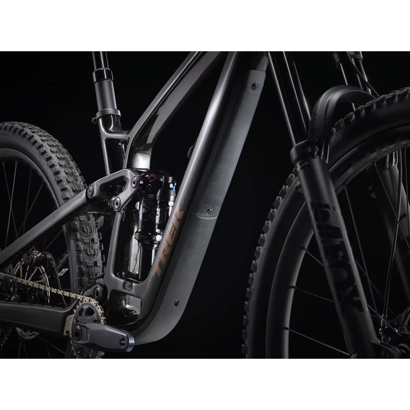 Rower MTB Trek Fuel EX 9.8 GX AXS Gen 6 Czarny - widok ramy z dołu