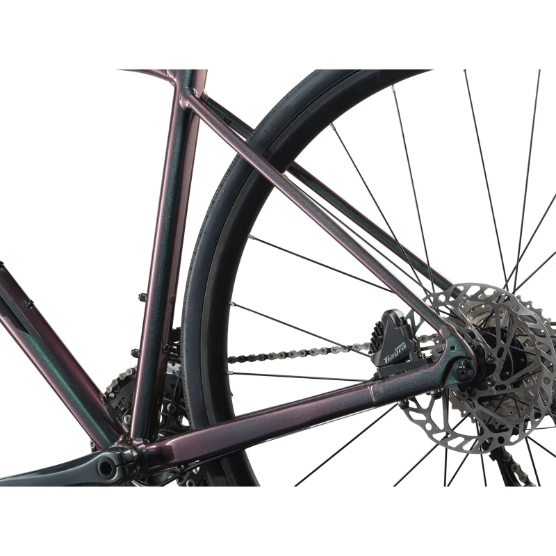 Rower szosowy Giant Contend AR 2 Dark Iridescent - widok opony