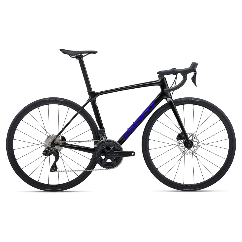 Rower szosowy Giant TCR Advanced Disc 1 Carbon - widok z boku