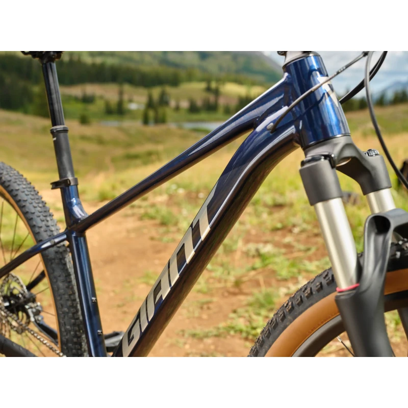 Rower MTB Giant Talon 0 Ultra Navy - widok ramy